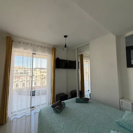 Daire 4 Person With Sea View Croisette Cannes