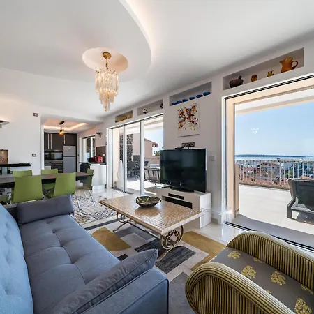 4 Person With Sea View Croisette *