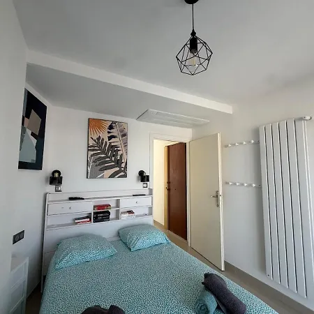 4 Person With Sea View Croisette Apartamento *