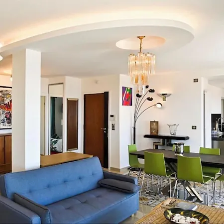4 Person With Sea View Croisette Cannes